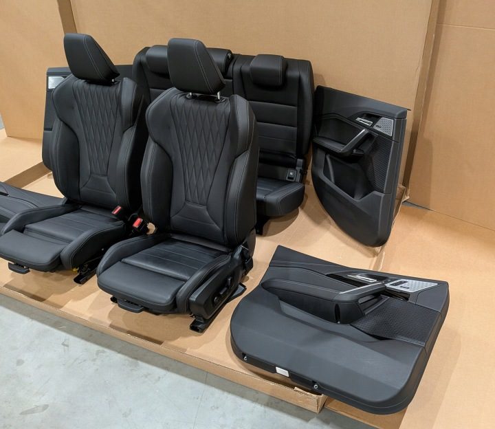 BMW X1 U11 СИДЕНЬЯ ДИВАН ТОННЕЛЬ ОБШИВКИ АЛЬКАНТАРА M-ПАКЕТ, фото 3