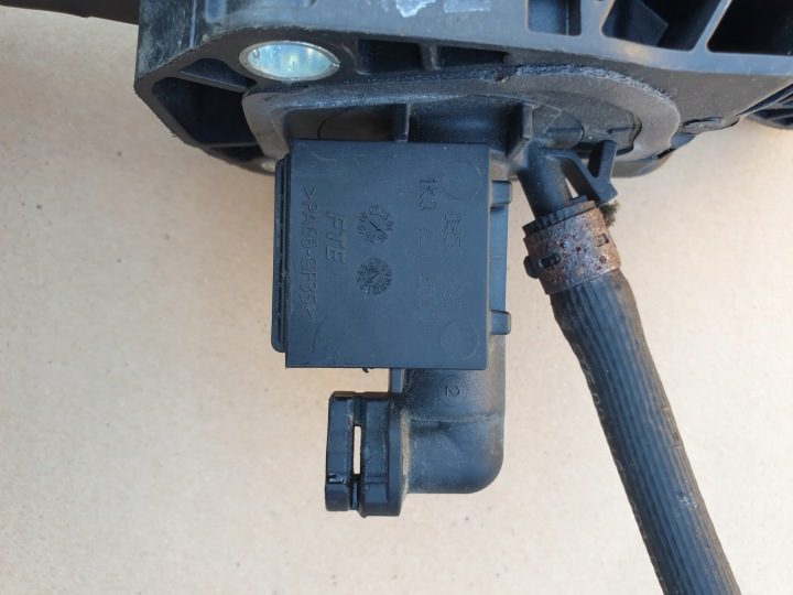 ПЕДАЛЬ СЦЕПЛЕНИЯ НАСОС КРОНШТЕЙН VW GOLF V 1K AUDI A3 8P SEAT 1P SKODA OE EU, фото 4