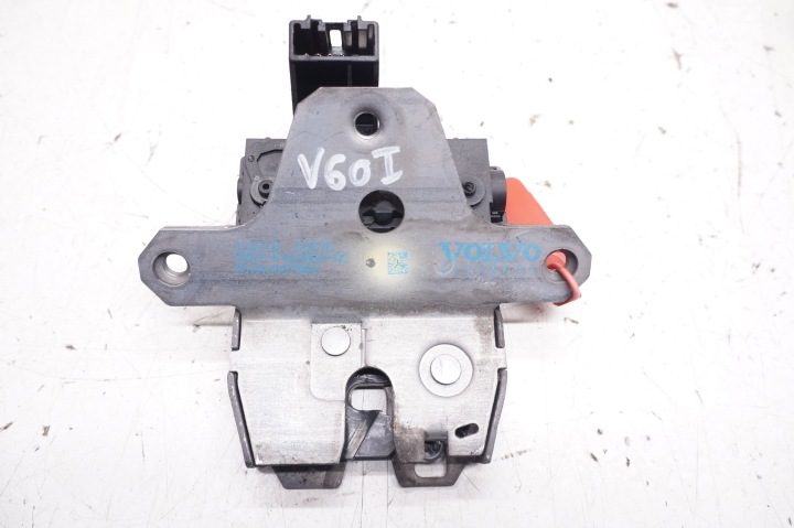 VOLVO S40 II ЗАМОК БАГАЖНИКА КРЫШКИ ЗАДНИЙ 31276696 8N51-F442A66-AC, фото 2