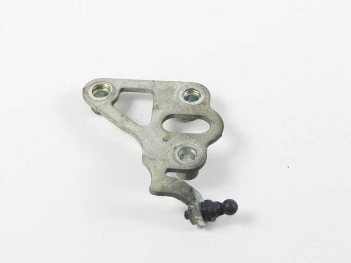 Кронштейн EGR крышки защиты двигателя Opel Zafira B 05-14r. 1.9 CDTI, фото 3