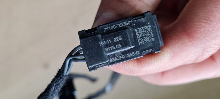Q3 83A МОЛДИНГ ЦЕНТРАЛЬНОГО ТОННЕЛЯ LED ПОДСВЕТКА ЛЕВАЯ 83A947356Q, фото 8