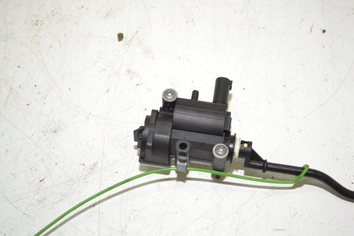 Привод лючка горловины бензобака BMW 5 F11 7228199, фото 3
