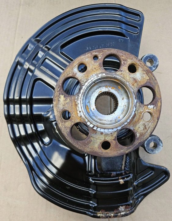 Правый передний поворотный кулак со ступицей Mercedes W117 W176 W246 A2464210820, фото 2