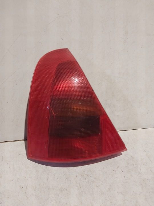 Renault Clio II дорестайлинг левый задний фонарь до рестайлинга, фото 2