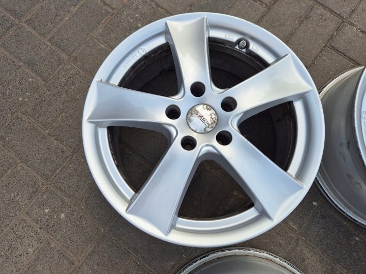 4× Литой диск Dezent 7.0" x 17" 5x115 ET 44, фото 5