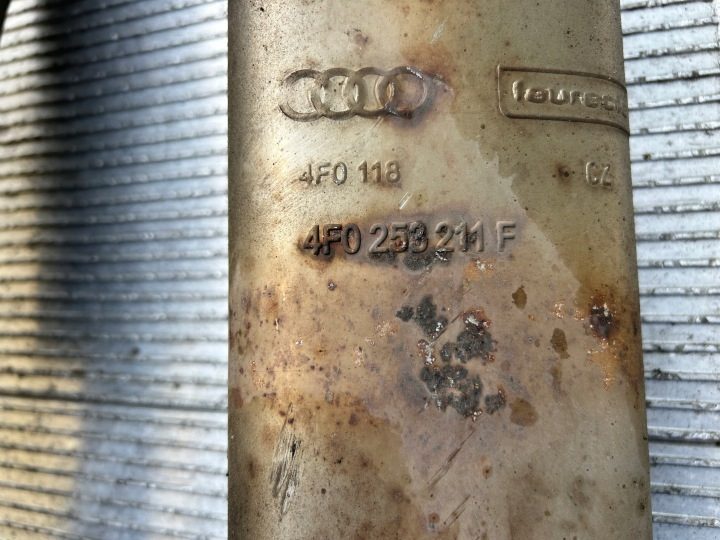 ГЛУШИТЕЛЬ СРЕДНИЙ ВЫХЛОПНАЯ ТРУБА ОТ КАТАЛИЗАТОРА AUDI A6 C6 2.4 3.2 ПОЛУОСЬ, фото 11