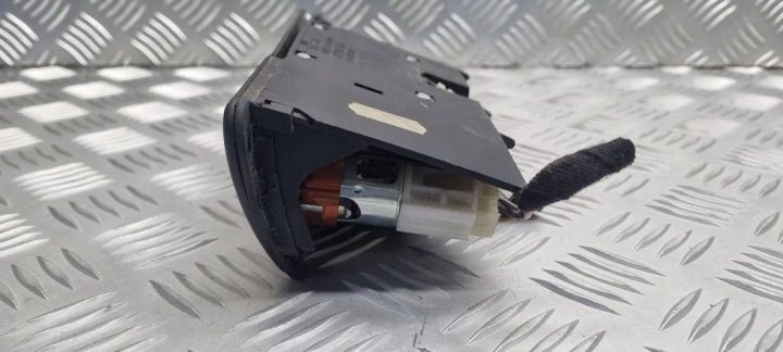 Пепельница Audi OE 8D0857951B, фото 2