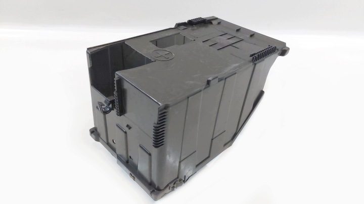 Крышка аккумулятора Citroen C4 Picasso I 08 г. 9663615580, фото 1