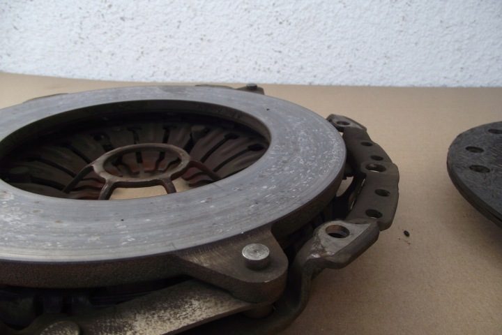 BMW E46 E60 E83 M54 320i 325i СЦЕПЛЕНИЕ ДВУХМАССОВЫЙ МАХОВИК ДИСК И КОРЗИНА СЦЕПЛЕНИЯ LUK, фото 10