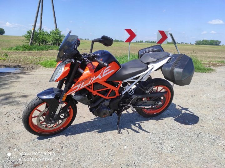 КОМПЛЕКТ KUFRÓW БОКОВОГО URBAN ABS И STELAŻY SW-MOTECH KTM 125/390 DUKE (17-), BLACK 2X16,5L, фото 4