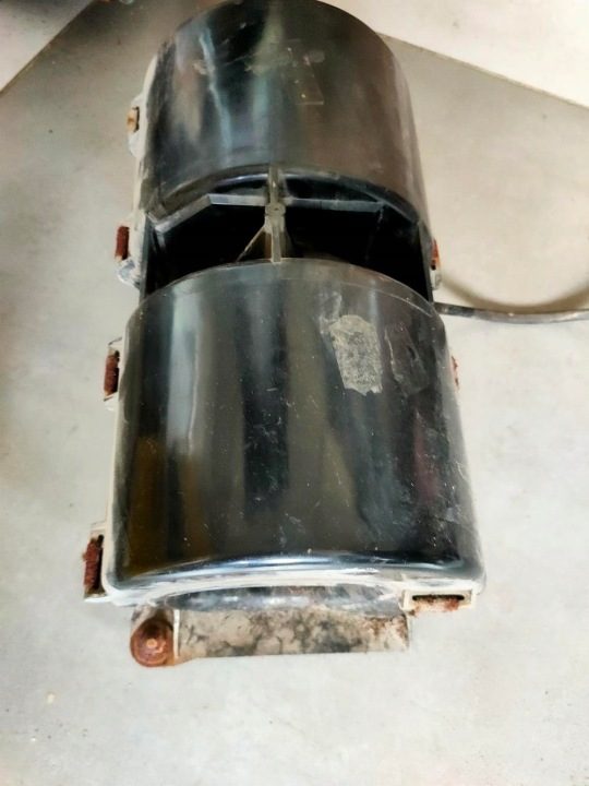 Корпус вентилятора Mercedes 107, фото 1