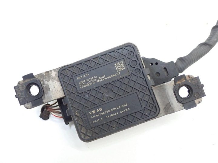 Лямбда-зонд NOX оригинал 04L907805BG VW Passat B8 2.0 TDI DFG 17 г., фото 6