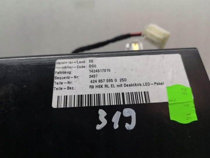 Audi R8 V10 420857103 Glovebox RHD, фото 6
