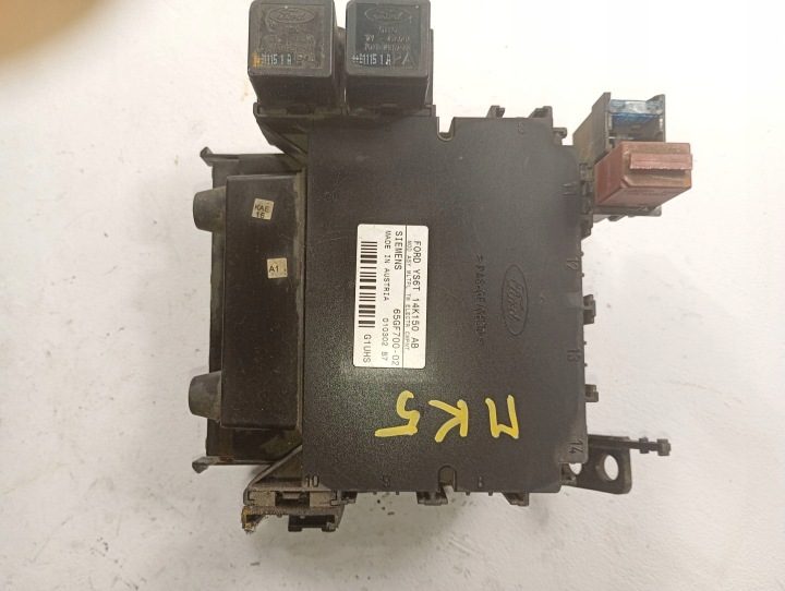 Блок предохранителей Ford Fiesta YS6T14K150AB, фото 3