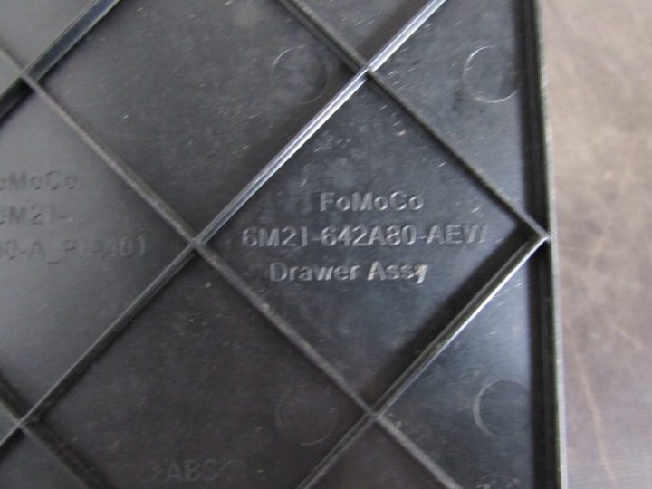 Бардачок сиденья 6M21642A80AEW Ford S-MAX 06-10R., фото 5