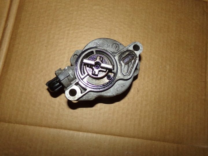 ВАКУУМНЫЙ НАСОС CITROEN C4 PICASSO C5 PEUGEOT 407 1.6 HDI, фото 2