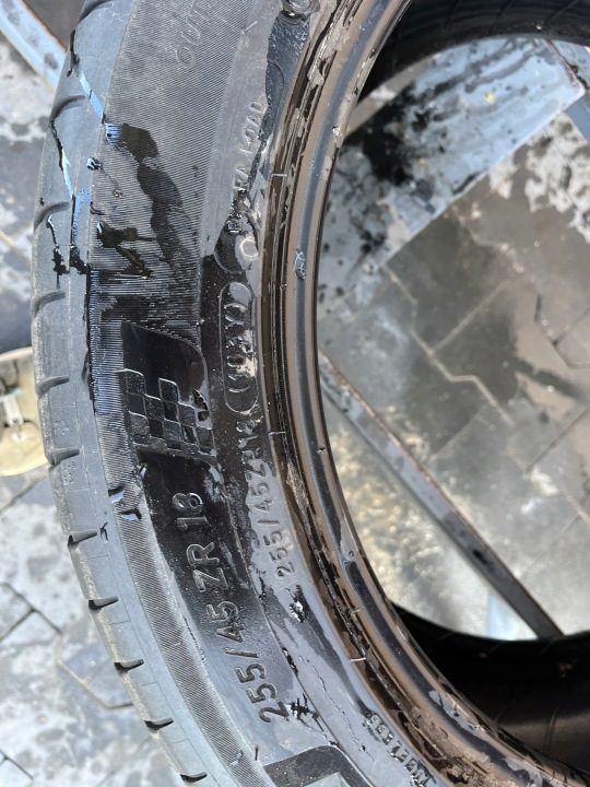 Шина летняя Michelin Pilot Sport 4 255/45R18 103 Y усилитель (XL), фото 2