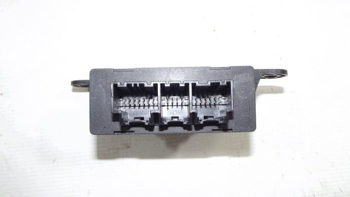 Opel Astra V K модуль датчиков PDC 84372937, фото 2
