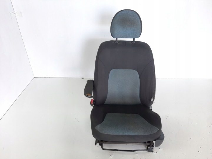 FIAT DOBLO MAXI I РЕСТАЙЛИНГ 1.9JTD 06 г. СИДЕНЬЕ ЛЕВОЕ ВОДИТЕЛЯ, фото 1