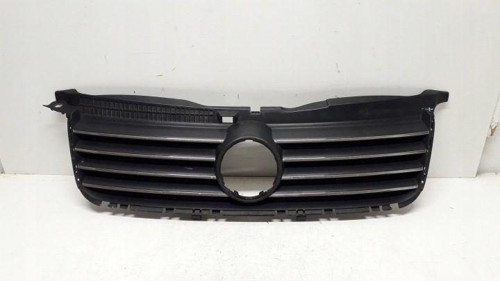 VW PASSAT B5 РЕСТАЙЛИНГ 00-05 РЕШЕТКА РАДИАТОРА, фото 1