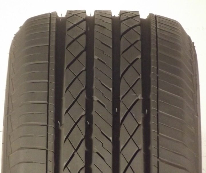 Шина летняя Tracmax X-Privilo H/T 235/70R16 106 H защита диска, фото 2