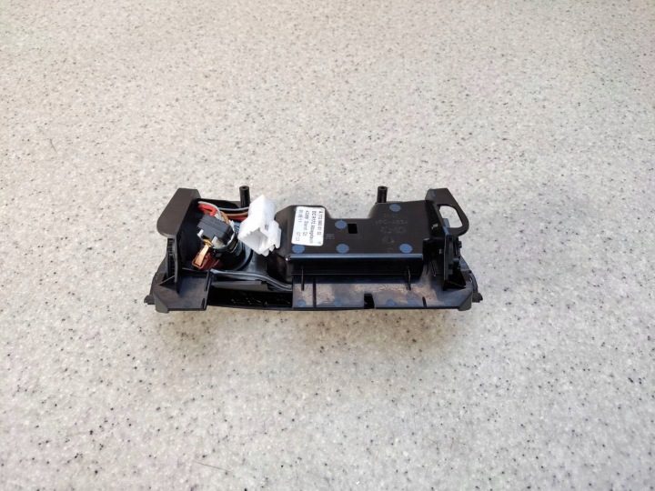 БАРДАЧОК ПЕПЕЛЬНИЦА ГНЕЗДО 12V MERCEDES R172 W172 SLK - A1726800152, фото 4
