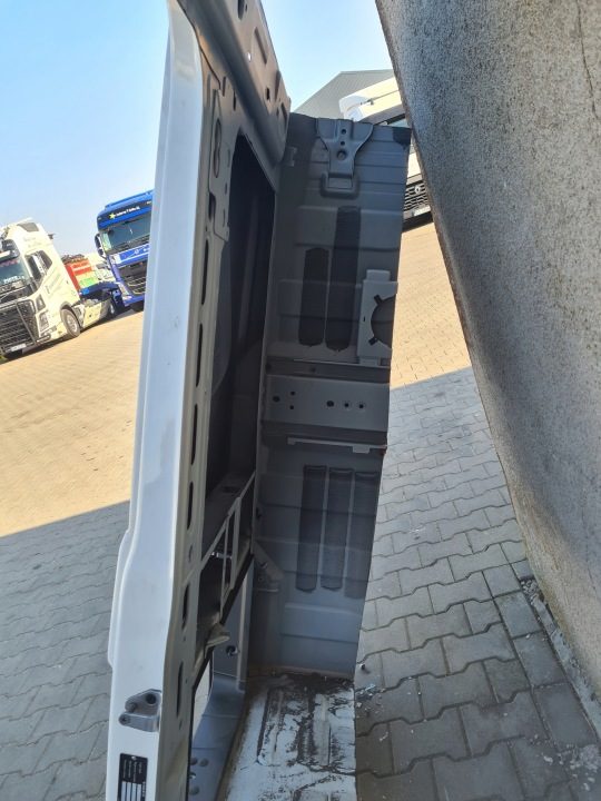 ЧЕТВЕРТЬ БОКОВИНА СТОЙКА ПОРОГ ПРАВЫЙ VOLVO FH 4 FH 5 EURO 6, фото 8