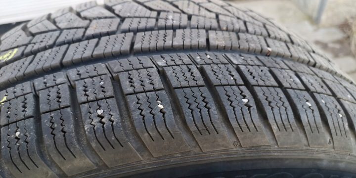 2× Шина зимняя Hankook Winter i*cept evo2 W320 225/55R17 101 В сцепление на снегу (3PMSF), усилитель (XL), фото 7