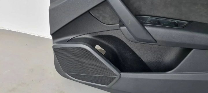 Q5 80A обшивка двери правая передняя англия алькантара, фото 13