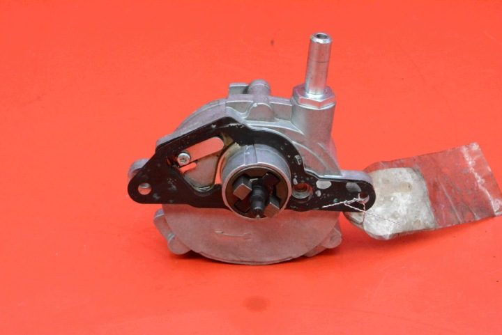 НАСОС ВАКУУМНЫЙ 702551380 MERCEDES C-КЛАСС W204 1.8 KOMPRESSOR 156 Л.С. 07-, фото 1