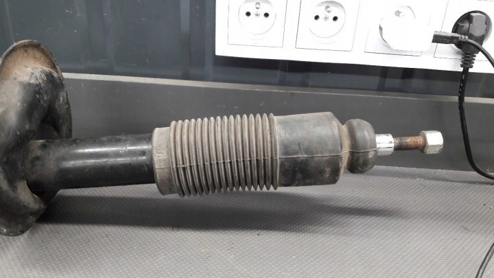 G7274 Амортизатор левый передний Suzuki Swift III 1,0 02 г., фото 3