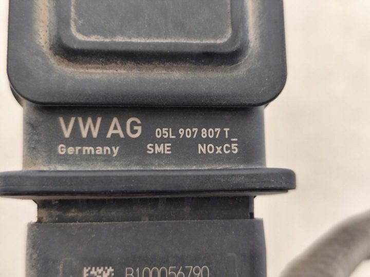 ДАТЧИК NOX VW AUDI Q3 2.0 TDI 05L T, фото 2