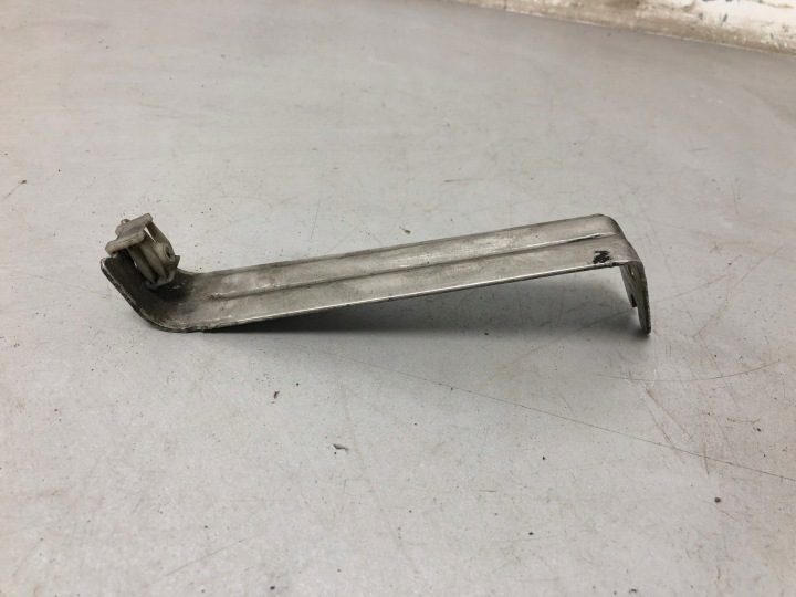 Кронштейн izolacji бака BMW 3 G20 51487428155 2019-, фото 1
