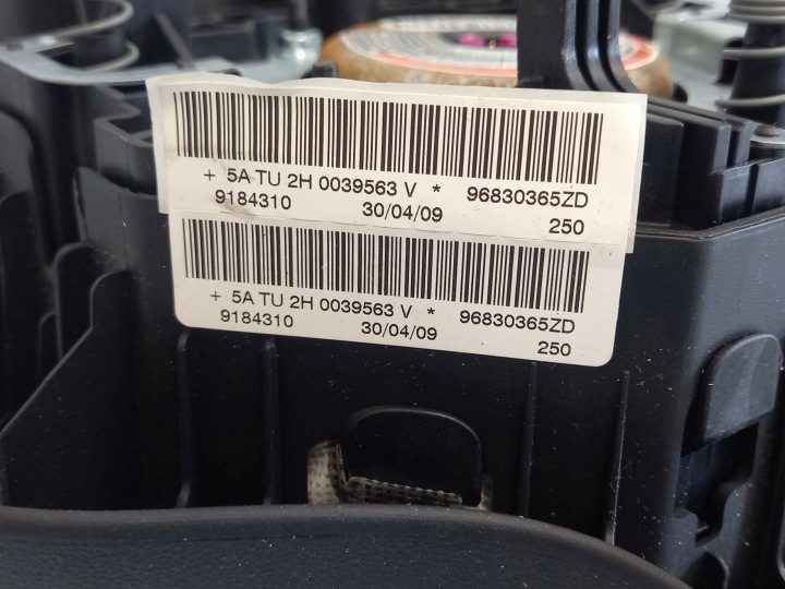 CITROEN C3 PICASSO 10 г. Подушка безопасности водителя 96830365ZD, фото 3