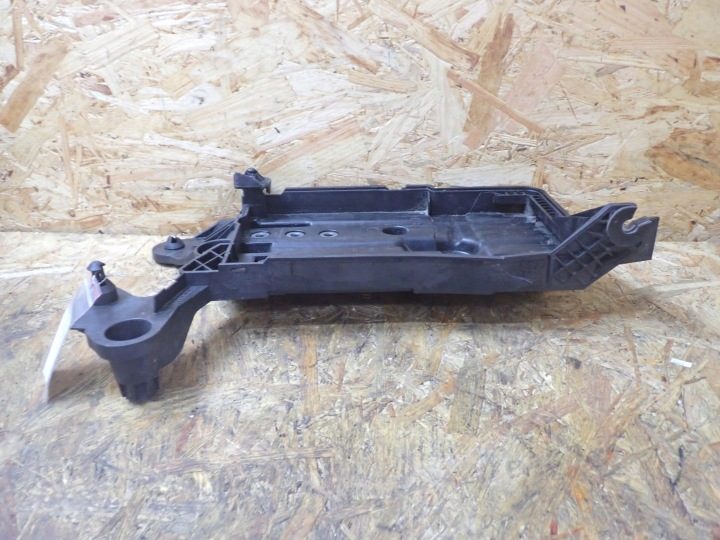 Кожух аккумулятора VW Audi Skoda 5Q0915321J 6102, фото 4