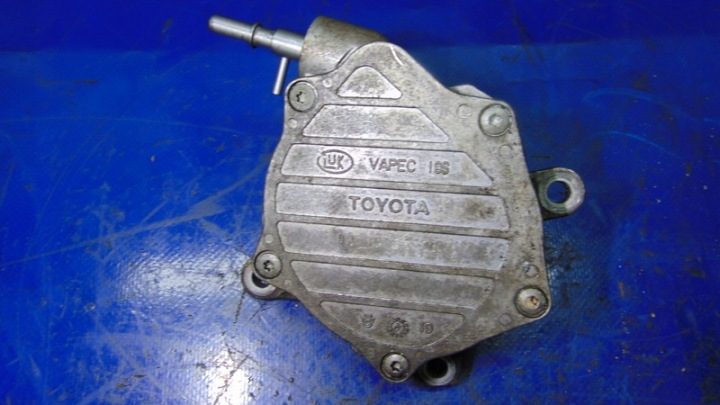 ВАКУУМНЫЙ НАСОС 2.2D4D COROLLA VERSO II AVENSIS, фото 2