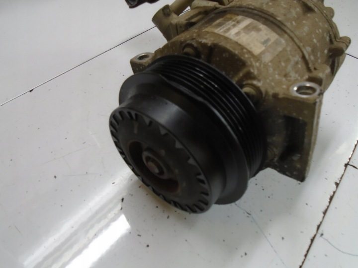 Mercedes W204 компрессор кондиционера A0022304511, фото 4