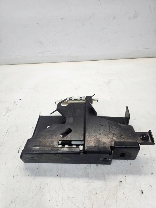 Кронштейн блока управления Audi A1 8X VW 5Q0907411B 5Q0906214E, фото 2