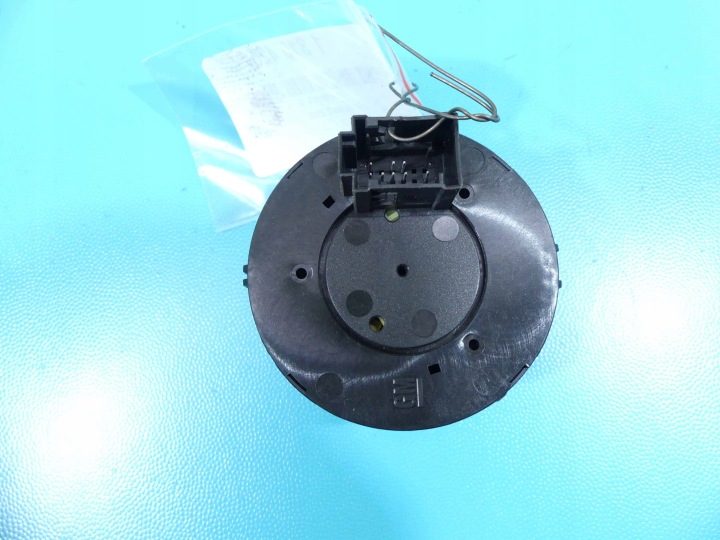 Переключатель выключатель света Opel Corsa D 13249396, фото 3