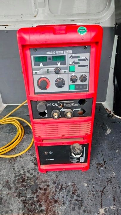 Сварочный аппарат TIG FRONIUS iWave 230 AC/DC + кронштейн THP220d 4m + корпус TTB220, фото 3