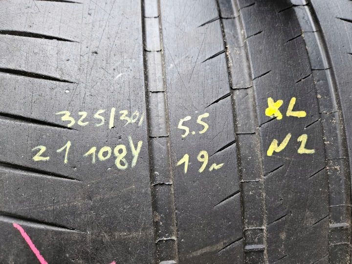 Шина летняя Michelin Pilot Sport Подстаканник 2 325/30R21 108 Y усилитель (XL) N2 - Porsche, фото 3