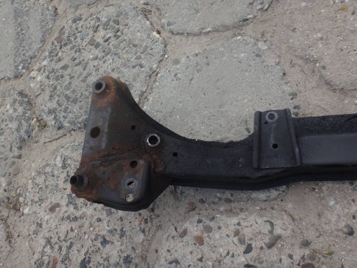ПОДРАМНИК ДВИГАТЕЛЯ БАЛКА ПОДВЕСКИ ПЕРЕДНЯЯ ПОД BMW E46, фото 2