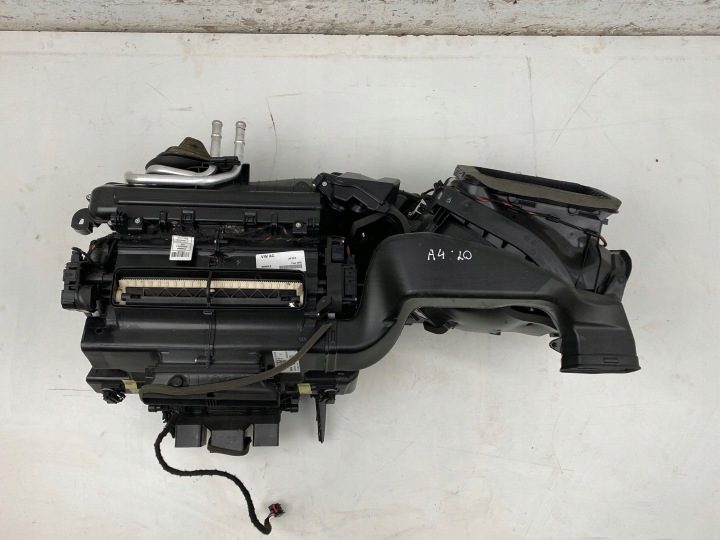 2020 Audi A4 S4 B9 8W Отопитель / Комплект 8W0819513, фото 2