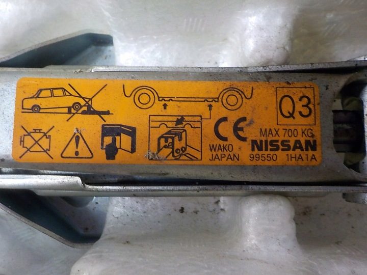NISSAN MICRA РЕМКОМПЛЕКТ ВКЛАДЫШ КОЛЕСА ДОМКРАТ КЛЮЧ БУКСИРОВОЧНЫЙ КРЮК, фото 3