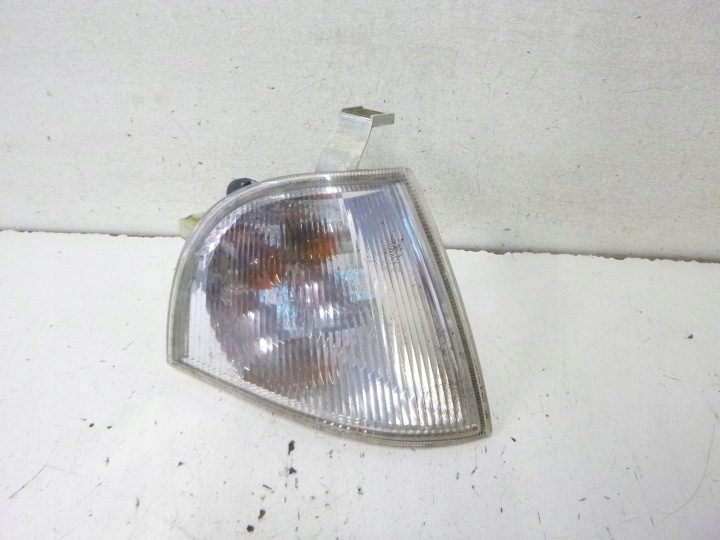 Поворотник Skoda OE 1U0953050, фото 1