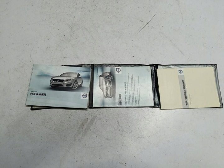 Volvo C30 10-13 Чехол инструкция по эксплуатации, фото 1