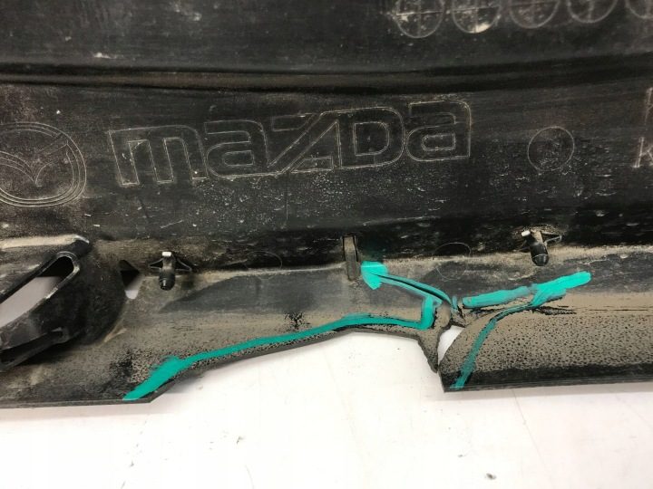 Mazda OE KB8A-501C1 воздуховод заборник защита, фото 3