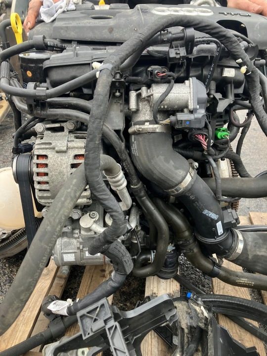 Двигатель в сборе Audi 2.0 TFSI Quattro Q3 , VW, 14 г. CCZ В СБОРЕ ОРИГИНАЛ, фото 3