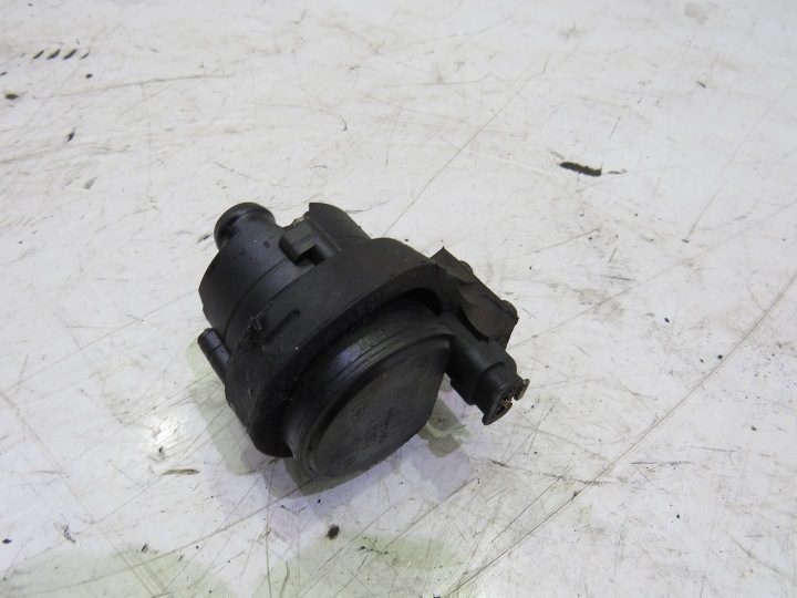 Помпа Octavia III 3 2.0 TDI 010157802KT, фото 2