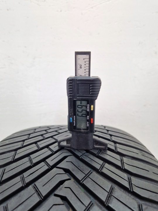 Шина всесезонная Continental AllSeasonContact 255/45R20 101 т сцепление на снегу (3PMSF), защита диска, фото 2